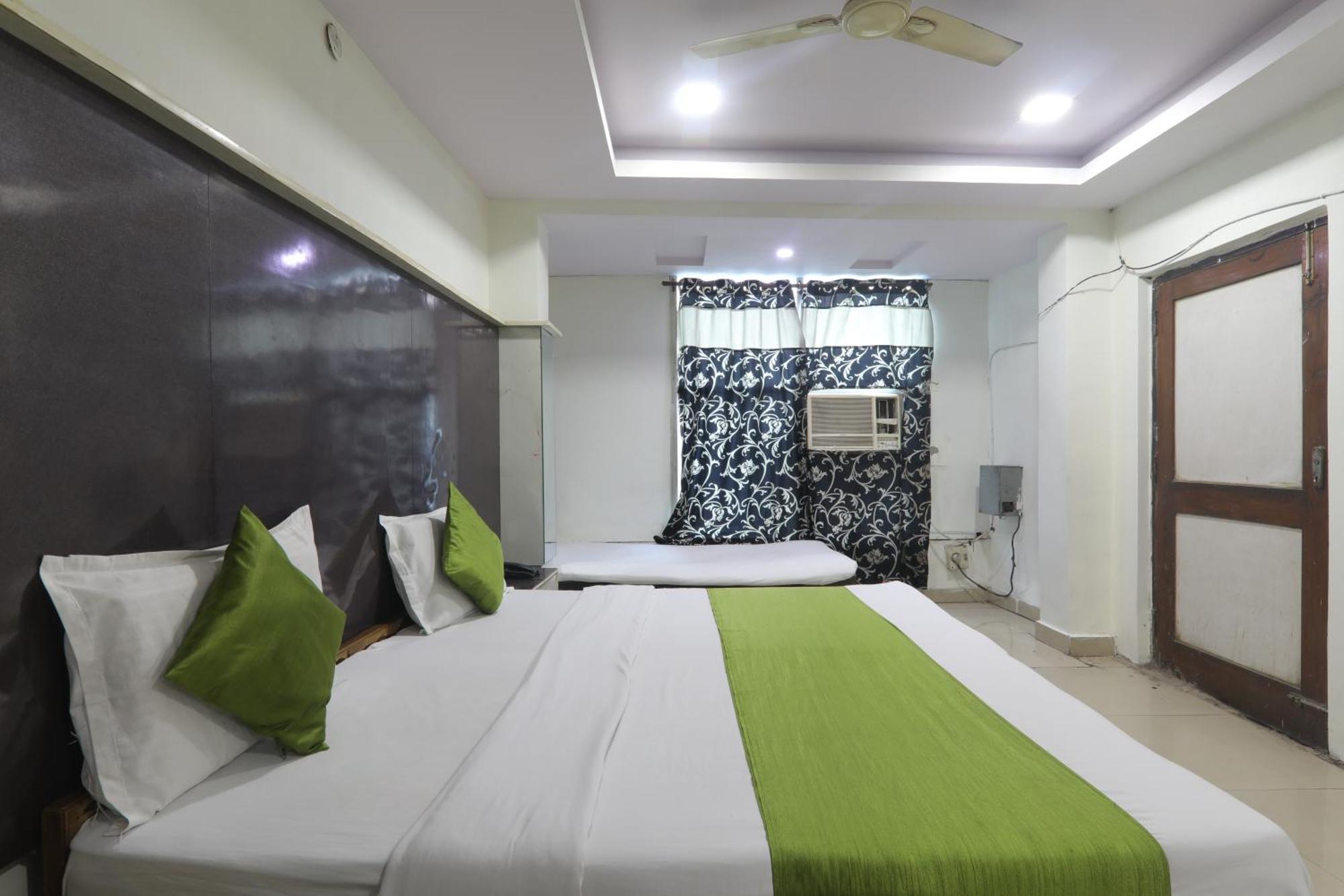 Hotel Hotel Simla Inn Lucknow