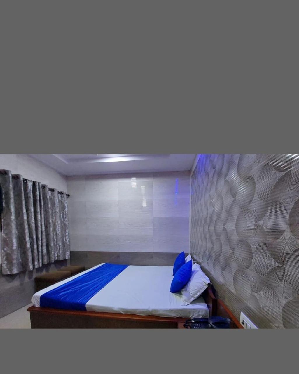 Hotel Simla Inn Lucknow